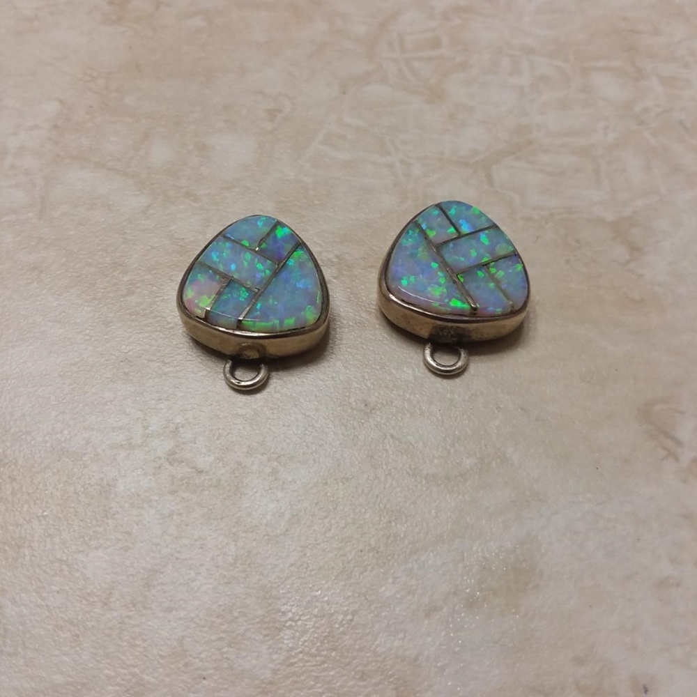 Vintage Native American Zuni Opal Earrings